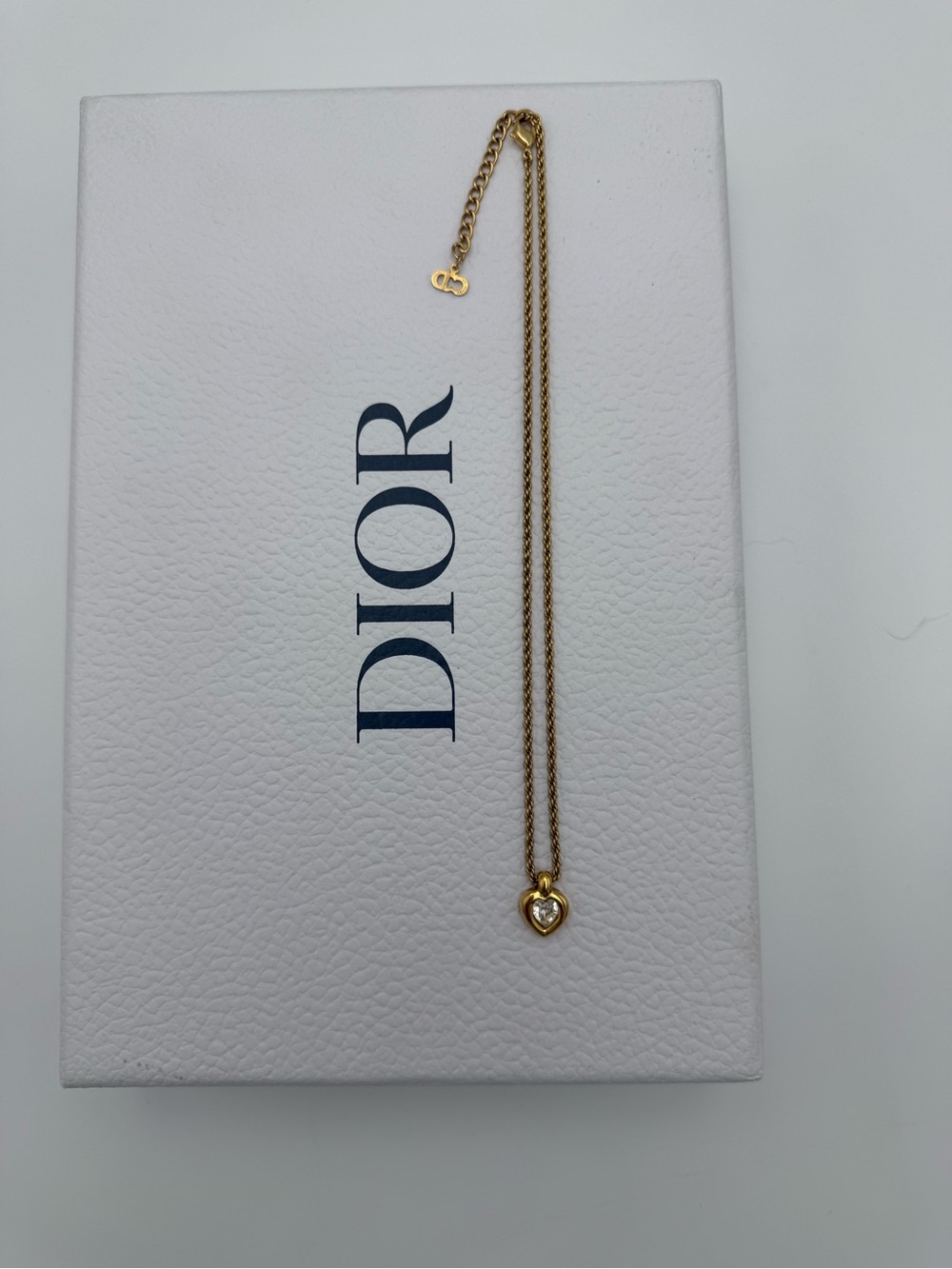 ⭐️⭐️⭐️Authentic Dior Gold Heart Pendant Necklace with Clear Stone